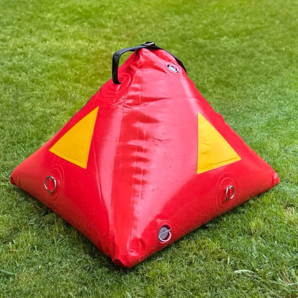 Water-fillable ground anchor
